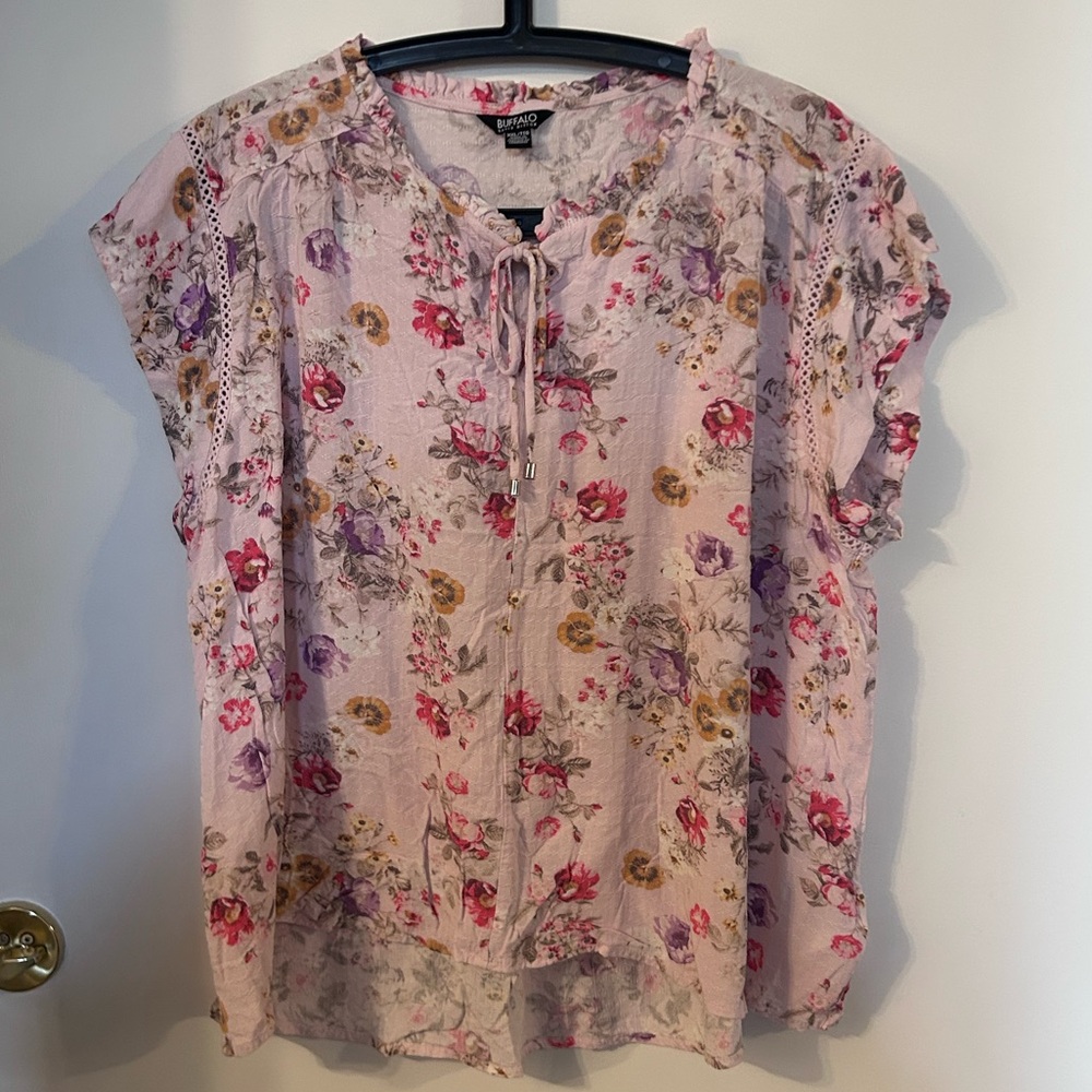 Buffalo David Bitton Pink Floral Blouse with Tie Up Detail size XXL